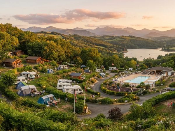 Évadez-vous aux collines iduki pour des vacances familiales au pays basque