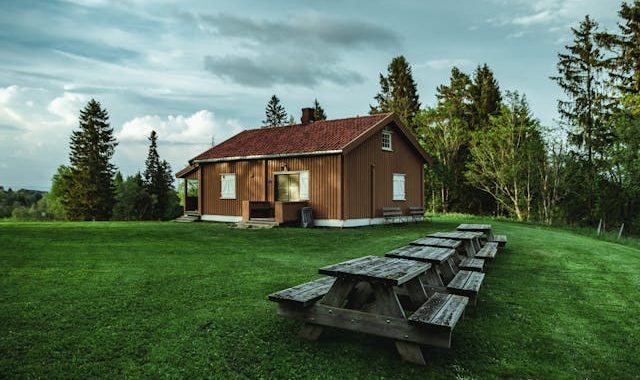 Un mobil home spacieux et bien équipé à louer dans la Drôme, idéal pour explorer les paysages pittoresques de la région.