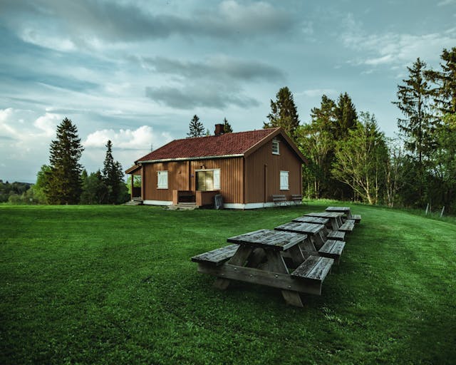 Un mobil home spacieux et bien équipé à louer dans la Drôme, idéal pour explorer les paysages pittoresques de la région.